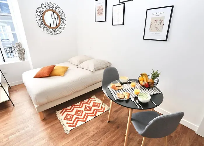 Napoleon Gare 5 Studio 1Er Etage Bylocly